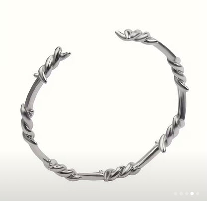 SPIKES BRACELET