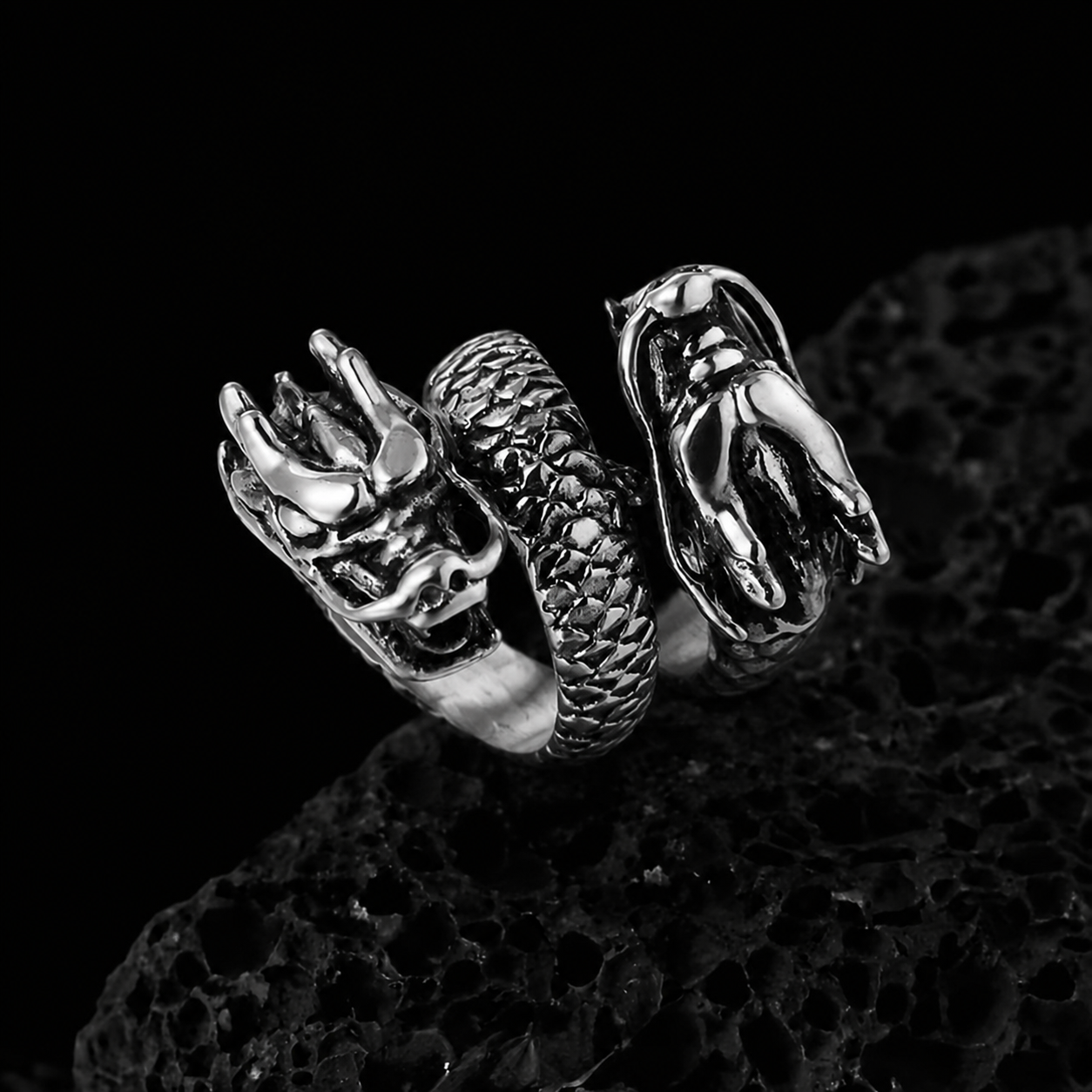 DRAGON RING
