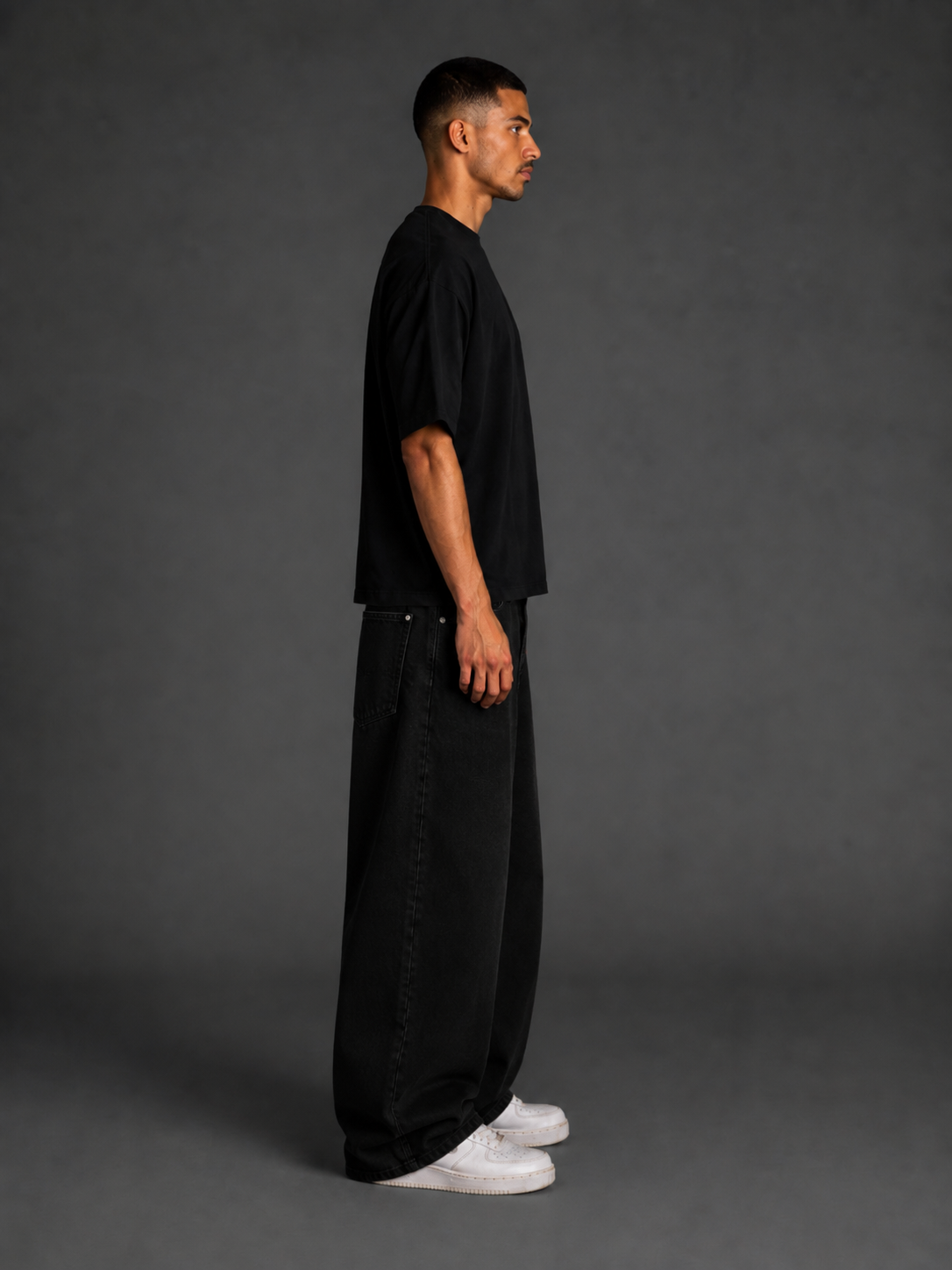 BAGGY BLACK DENIM